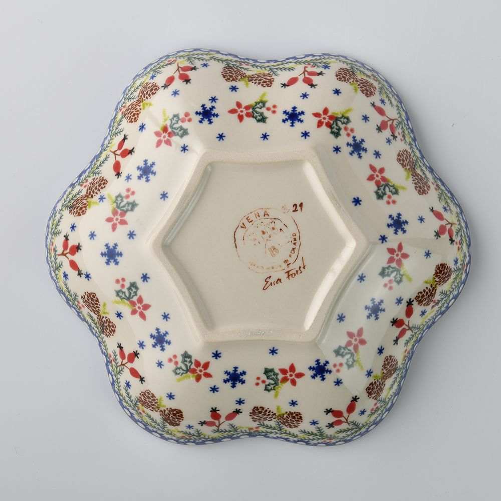 Handmade Polish Pottery Vena flower shaped plate,serving plate,24cm winter paradise Boleslawiec Ceramics