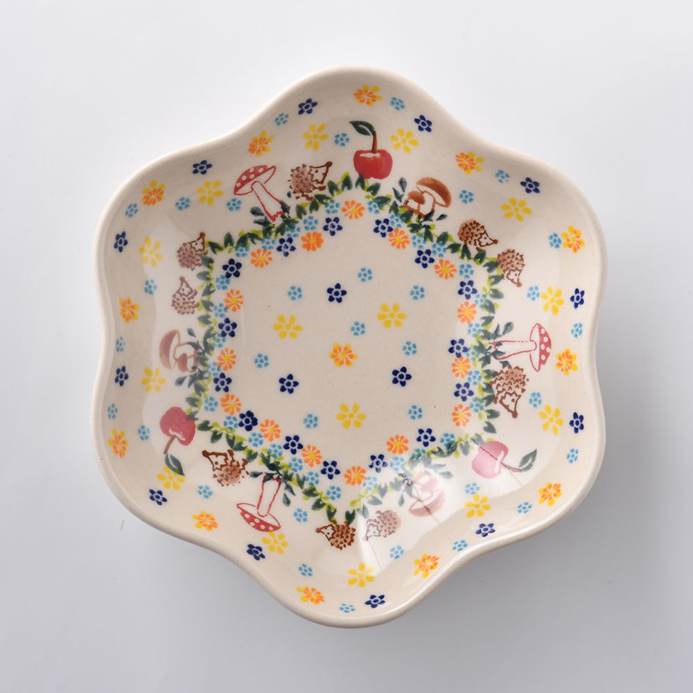 Handmade Polish Pottery Vena flower shaped plate,serving plate,20cm lovely dream Boleslawiec Ceramics