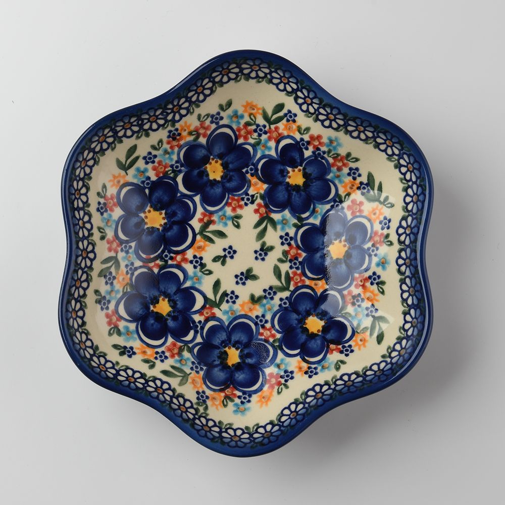 Handmade Polish Pottery Vena flower shaped plate,serving plate,20cm spring bouquet Boleslawiec Ceramics