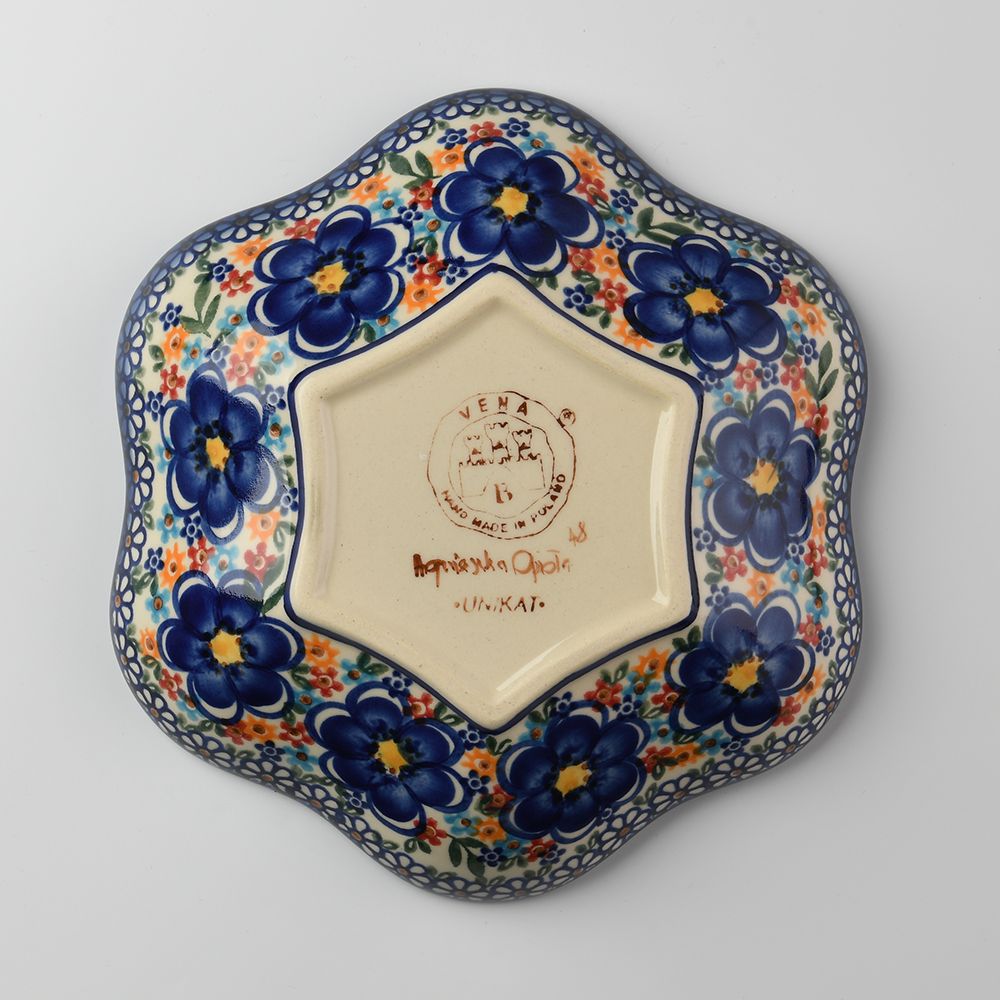 Handmade Polish Pottery Vena flower shaped plate,serving plate,20cm spring bouquet Boleslawiec Ceramics