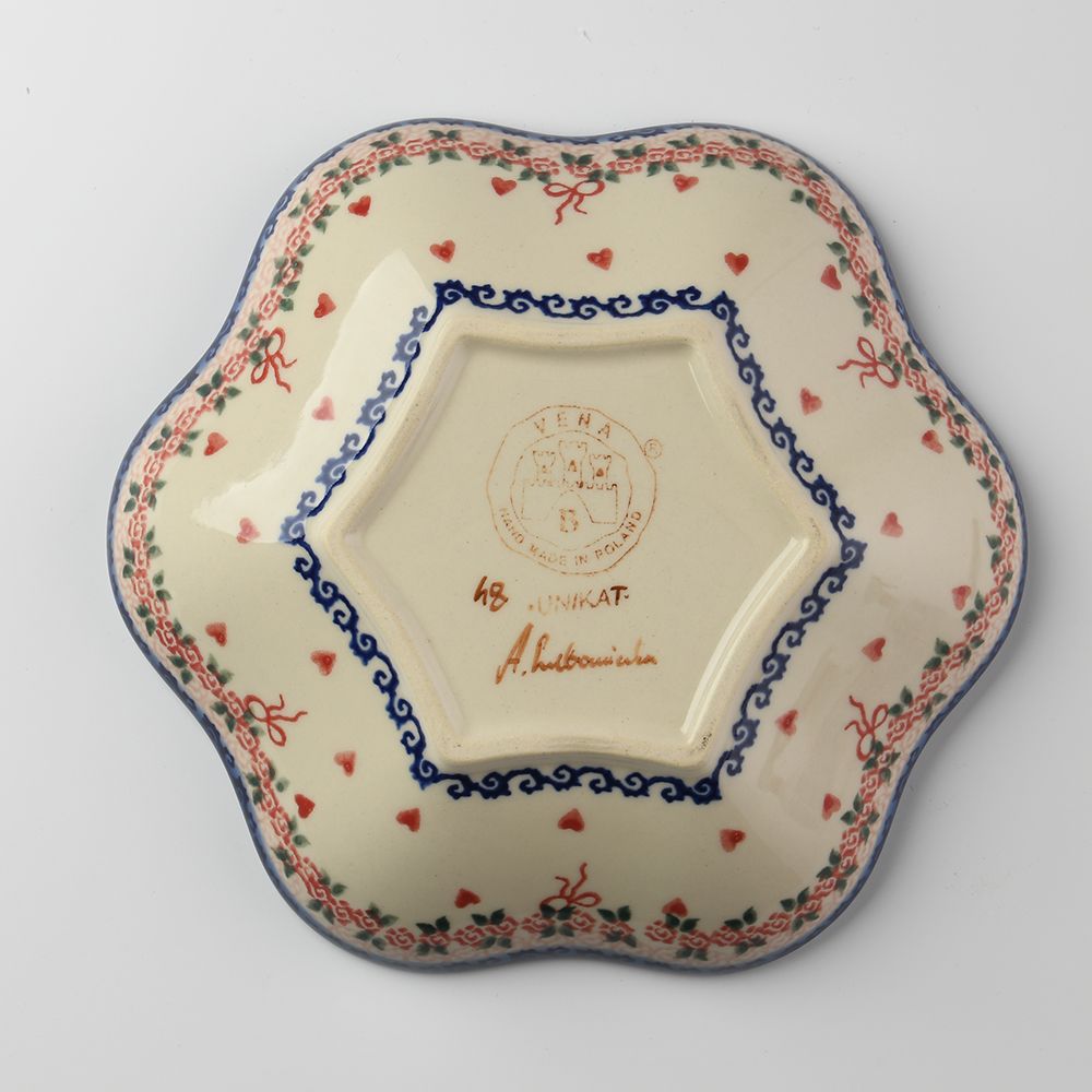 Handmade Polish Pottery Vena flower shaped plate,serving plate,20cm sweet heart Boleslawiec Ceramics