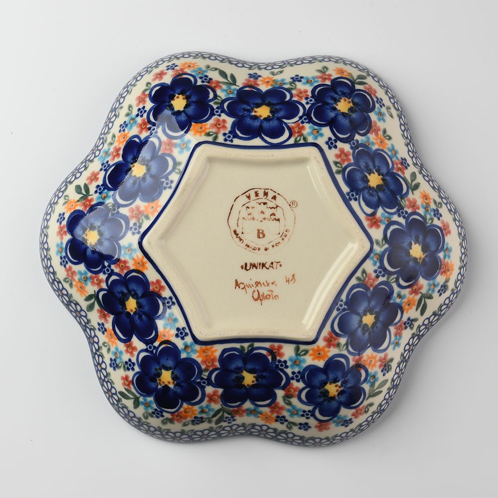 Handmade Polish Pottery Vena flower shaped plate,serving plate,24cm spring bouquet Boleslawiec Ceramics