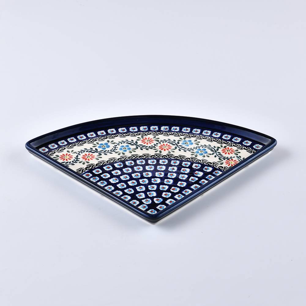 Handmade Polish Pottery Zaklady pizza plate,serving plate,20cm flower vines Boleslawiec Ceramics
