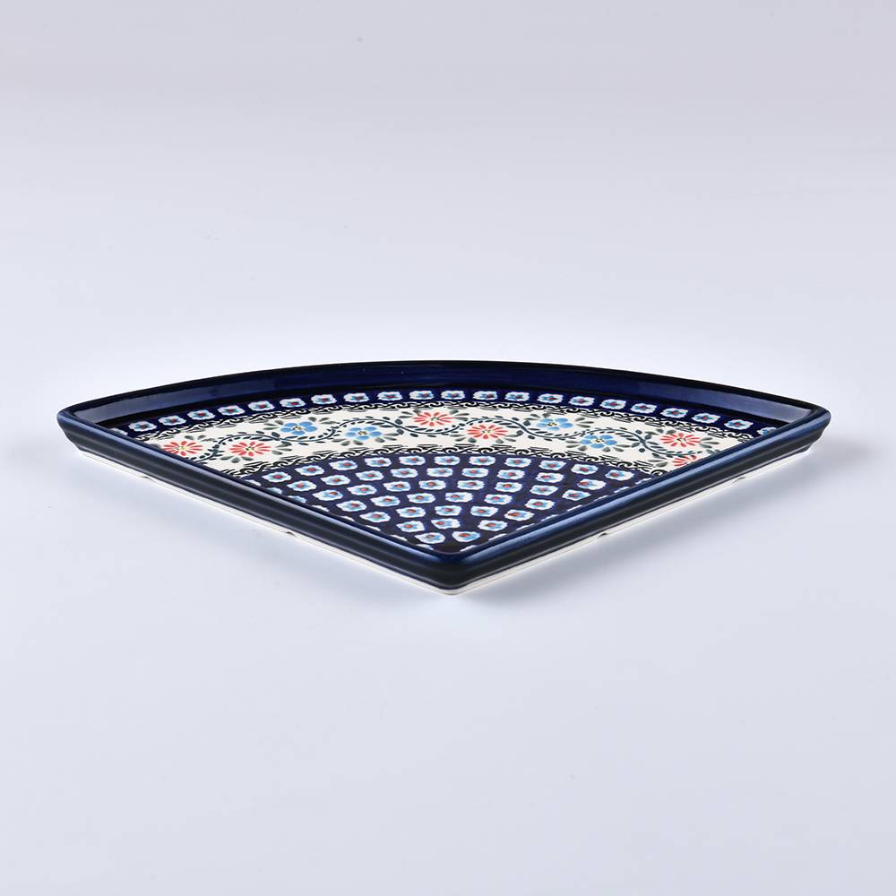Handmade Polish Pottery Zaklady pizza plate,serving plate,20cm flower vines Boleslawiec Ceramics