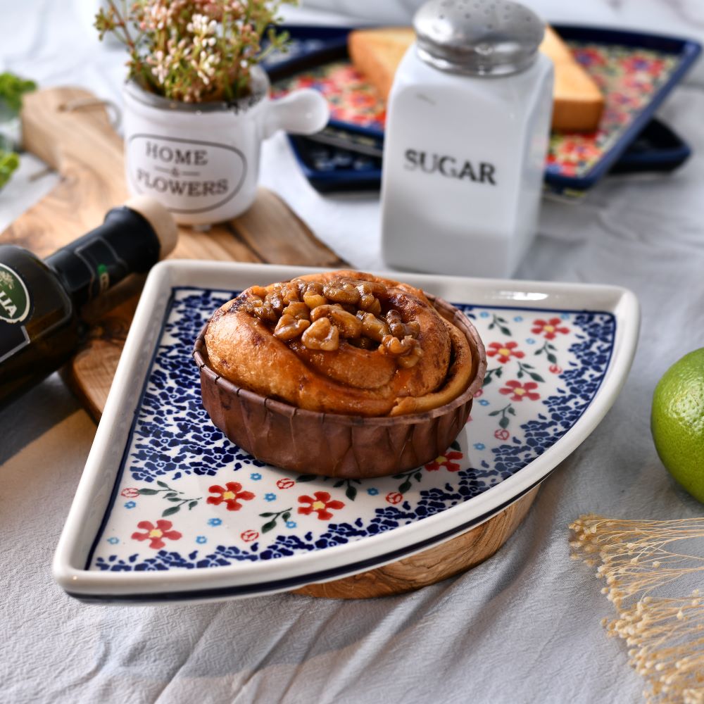 Handmade Polish Pottery Zaklady pizza plate,serving plate,20cm sweet garden Boleslawiec Ceramics